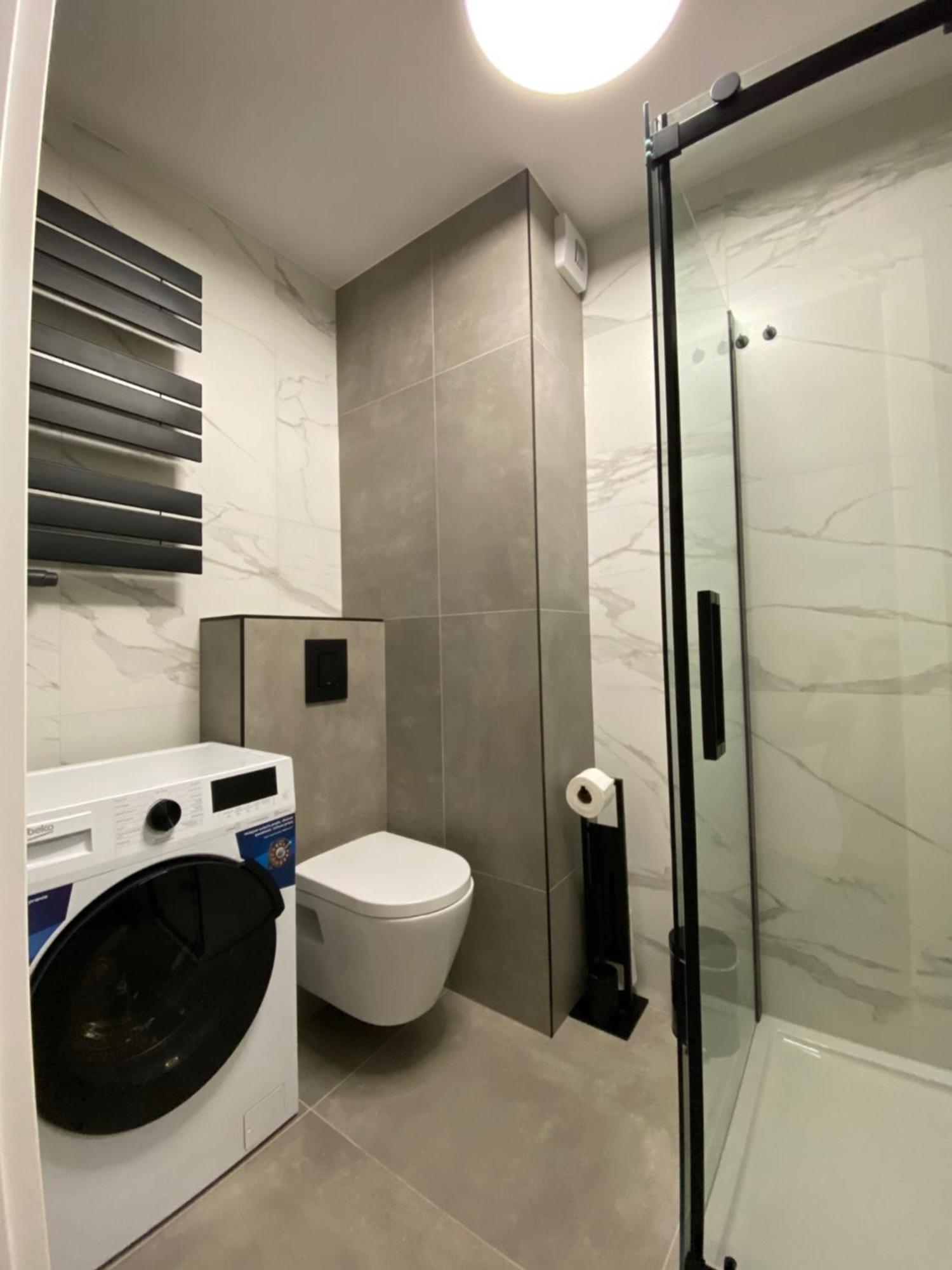 Vistula Avenue Apartment Free Parking, Swimming Pool, Sauna & Gym 克拉科夫 外观 照片